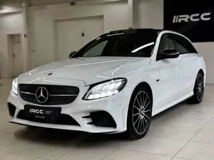 Mercedes-Benz C 300 T de AMG Pano Burm AHK Ambi