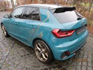 Audi A1 Sportback 40 S-Lineedition one Inspektion Neu