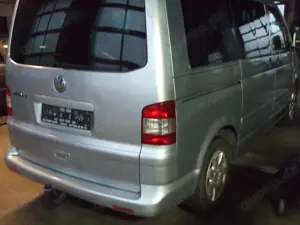 Volkswagen T5 Multivan Transporter T5 TDI Comfortline Bild 4