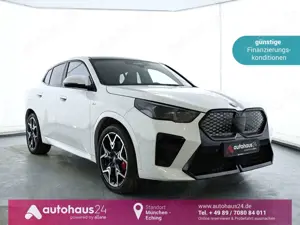 BMW iX2 xDrive30 M Sport LED|Navi|Pano|Ha-Ka|HuD|ACC