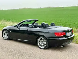 BMW 325 325i Cabrio Aut. Bild 4