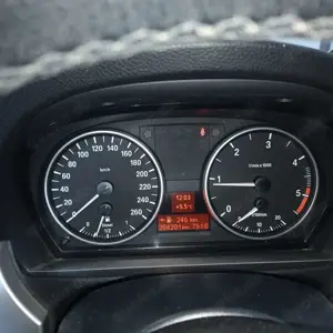 BMW 320 320d DPF Touring Bild 3