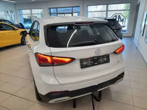 MG ZS 1.5 Standard 7 Jahre Garantie Bild 3