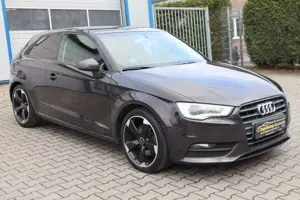 Audi A3 1.8 TFSI ambition/AHK/DSG/XENON/SHZ/SCHECKH.