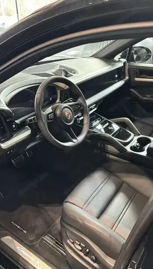 Porsche Cayenne Cayenne S Coupe Tiptronic S Bild 2