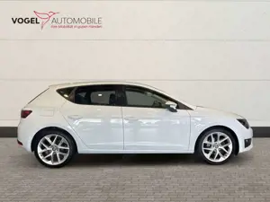 SEAT Leon 2.0 TDI FR LED+PDC+SHZ+Sportp.+2xKlima Bild 4
