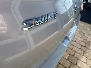 Suzuki Swift 1.2 Comfort+ 4x4 Hybrid Bild 5