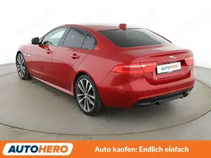 Jaguar XE 25t R-Sport Aut*NAVI*XENON*ACC*CAM*PDC*SHZ* Bild 3