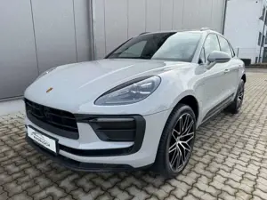 Porsche Macan !21", Panorama, Kamera, Standheizung, ACC!