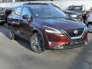 Nissan Qashqai 1.3 Hybrid autom/ Connect Navigation 360 Kamera