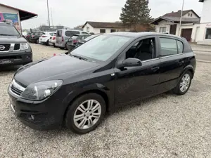 Opel Astra 1.6i 1.Hand Automatik Teilleder Xenon AHK