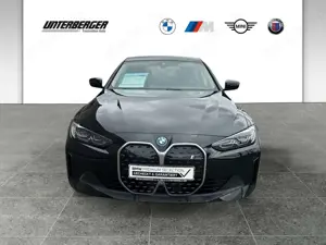 BMW i4 eDrive35 AHK SHZ HiFi Bild 2