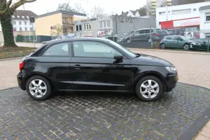 Audi A1 Attraction/Alu/Klima/Tüv NEU. Bild 5