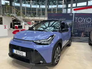 Toyota Aygo X 1.5 Hybrid Lounge LED, el.Faltdach, Kamera