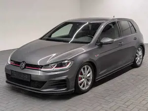 Volkswagen Golf GTI Perf. LED/Navi/SHZ/PDC/VirCo/ACC/17-LM