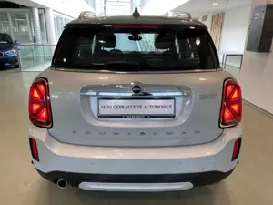 MINI Cooper Countryman ALL4 Pano Navi Leder LED Sportsitze PDC Bild 4