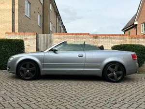Audi A4 A4 Cabriolet 3.0 TDI DPF quattro tiptronic