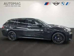BMW 330 e M-SportPro*DrivAss*ParkAss*Panorama Bild 2