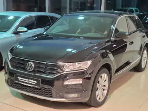 Volkswagen T-Roc 2.0TDI  Sport Bild 2