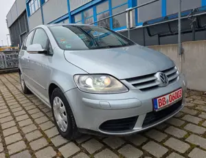 Volkswagen Golf Plus V 1.6/GARANTIE/TÜV NEU/NAVI/XENON/SHZ