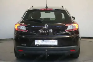 Renault Megane 1.5 dCi Paris Automatik AHK StzHzg Kamera Bild 4