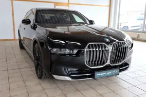 BMW 740