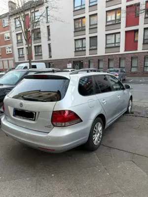 Volkswagen Golf Variant 1.6 TDI DPF BlueMotion Technology DSG MATCH Bild 3