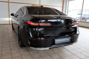 BMW 740 d xDrive Design Pure Excellence Innovations-P Bild 5