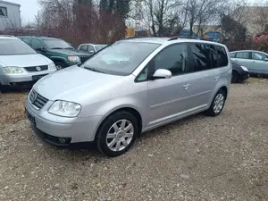 Volkswagen Touran 2.0  Autom. Highl. "181400 km*Navi*AHK"