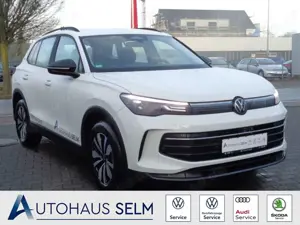 Volkswagen Tiguan 2.0 TDI Goal AHK-klappbar Navi 360 Kamera LED ACC