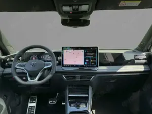 Volkswagen Tiguan R-Line 1,5 eHybrid DSG *AHZV PANO LEDER* Bild 5