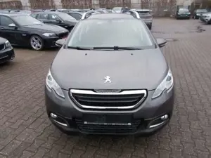 Peugeot 2008 Active, Navi, Klima, PDc, Tempomat Bild 2
