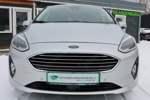 Ford Fiesta Titanium *LED*SYNC* Bild 2