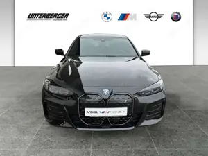 BMW i4 eDrive35 Gran Coupé Klimaautomatik SHZ Bild 2