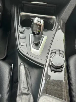 BMW 320 320d GT Aut. Luxury Line Bild 3