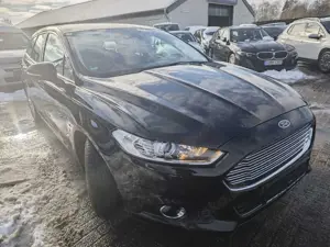 Ford Mondeo Turnier Diesel 2.0 TDCi Start-Stopp PowerShift-Aut Bild 3