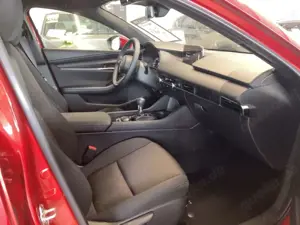 Mazda 3 SKYACTIV-G 150 EXCLUSIVE-LINE Navigation Bild 5