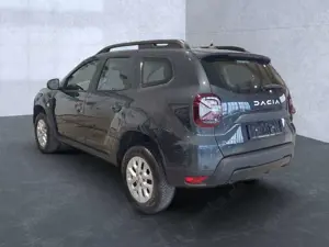 Dacia Duster Expression LED Klima Einparkhilfe Bild 3