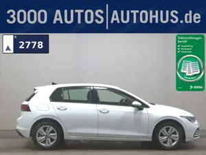 Volkswagen Golf -8 1.5 TSI Life Navi LED ACC PDC