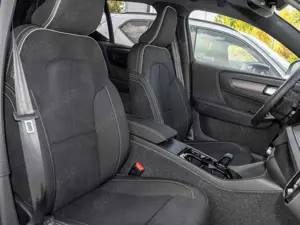 Volvo XC40 Ultra Black Edition 2WD Bild 5