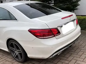 Mercedes-Benz E 200 E-Klasse Coupe Coupe 7G-TRONIC Bild 3