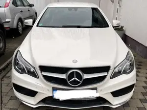 Mercedes-Benz E 200 E-Klasse Coupe Coupe 7G-TRONIC Bild 1