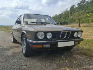 BMW 525 525i