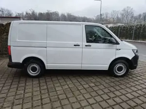 Volkswagen T6 Transporter Kasten-Kombi Tempomat/Navi/PDC Bild 5