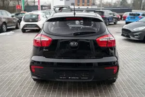 Kia Rio Klima Allwetter TüvService Neu Bild 5