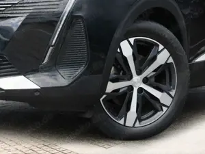 Peugeot 3008 GT EAT8 Bild 5