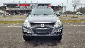 SsangYong Rexton Rexton W Sapphire 4WD Automatik Leder*** Bild 2