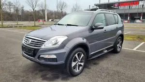 SsangYong Rexton Rexton W Sapphire 4WD Automatik Leder*** Bild 3