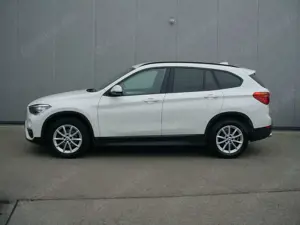 BMW X1 *NAVI*SPORTSITZE*PDC****