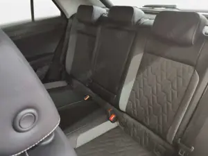 Volkswagen T-Roc 1.0 TSI Goal Navi LED Apple CarPlay Bild 5